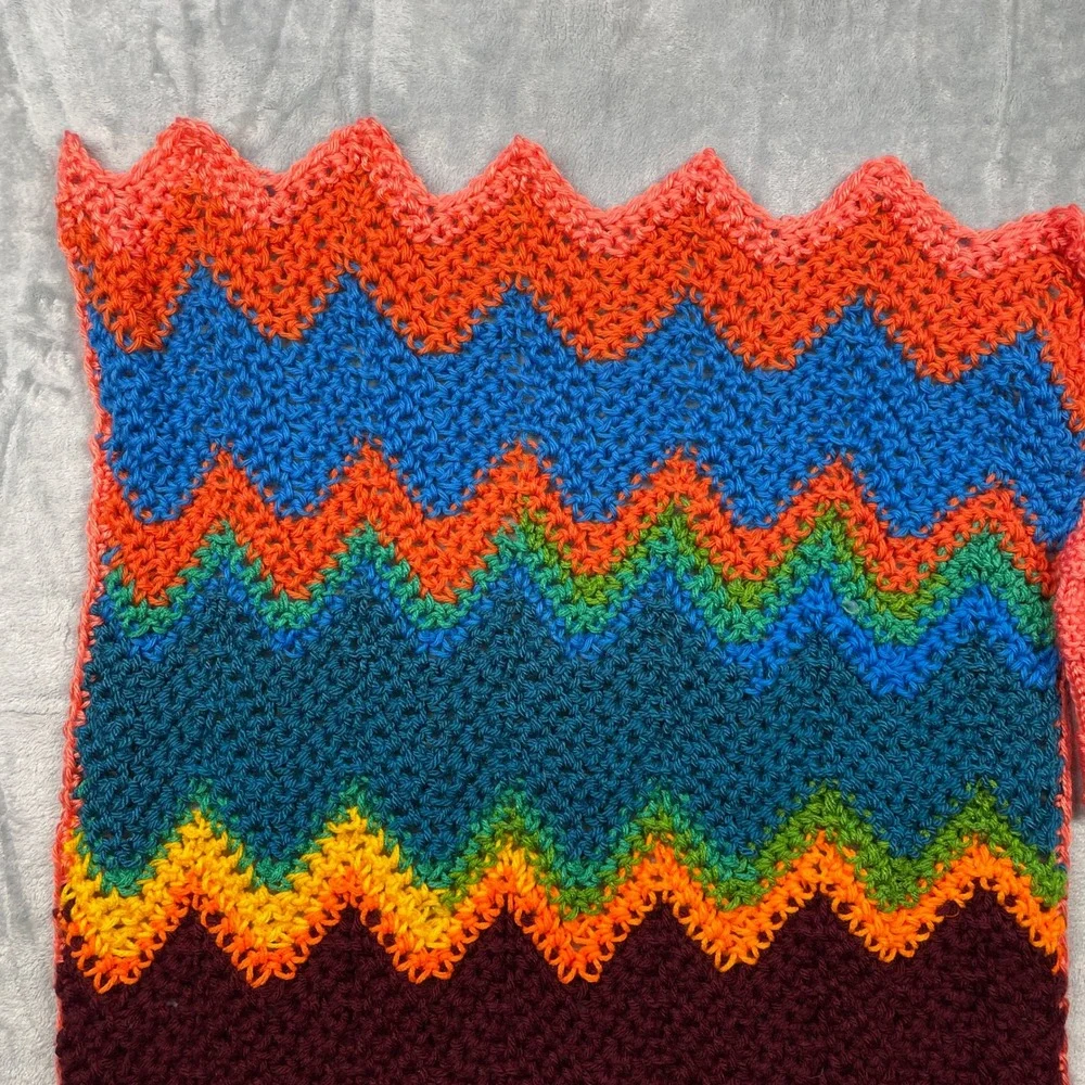 Handmade‎ Crochet Rainbow Chevron Baby Blanket and Hat Set 26x20